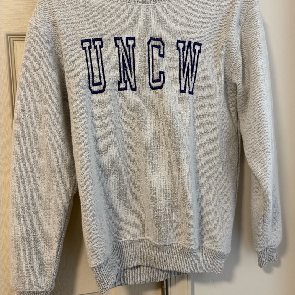 UNCW Gray Sweatshirt
